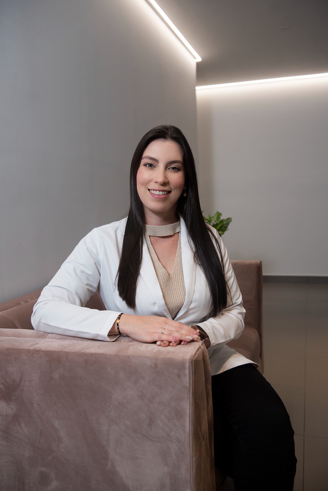 Vanessa Rivera — Directora y Fundadora de Wellness Care, Bacterióloga con Magíster en Biología